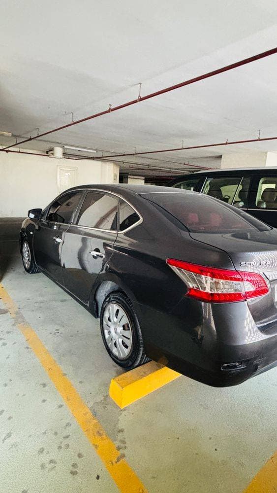 2014 Nissan Sentra thumbnail 3