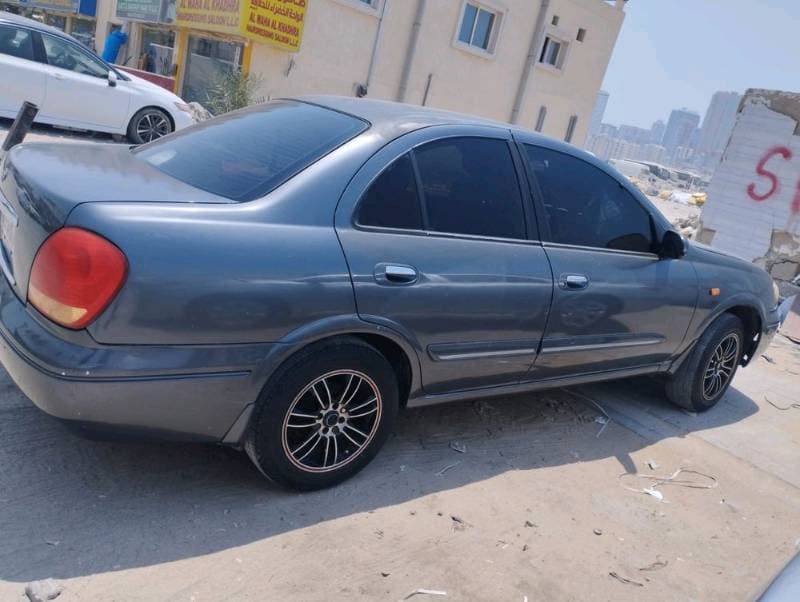 2005 Nissan Sunny thumbnail 2