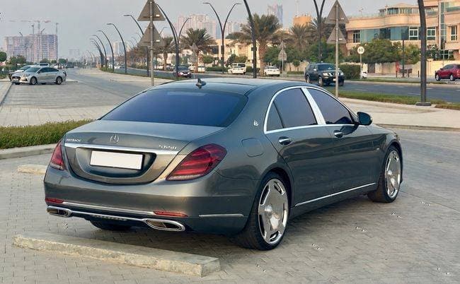 2016 Mercedes-Benz S-Class thumbnail 2