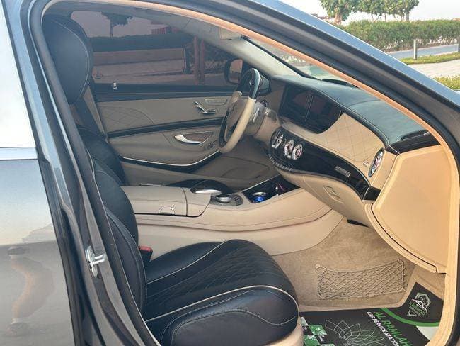 2016 Mercedes-Benz S-Class thumbnail 3