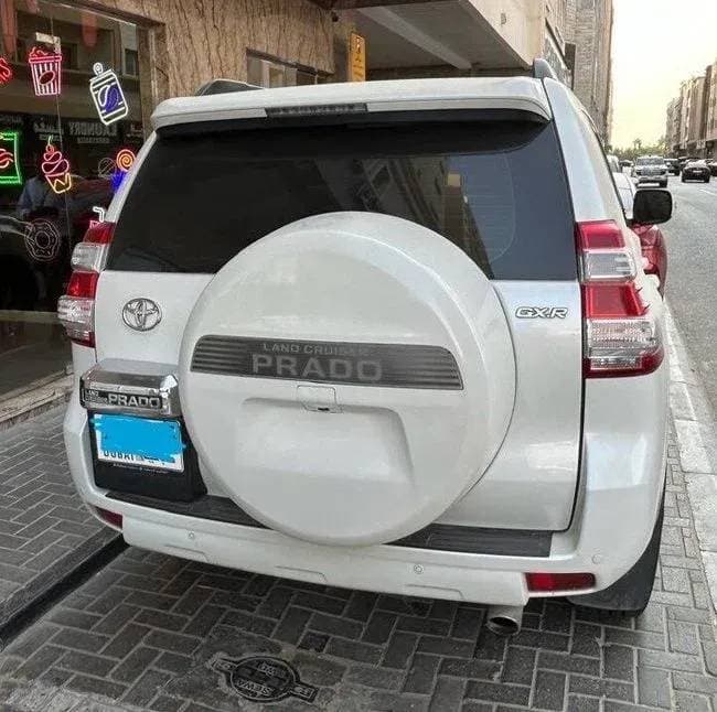 2014 Toyota Land Cruiser Prado thumbnail 2