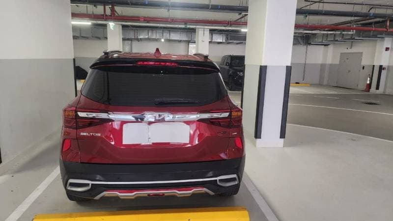 2022 Kia Seltos thumbnail 2
