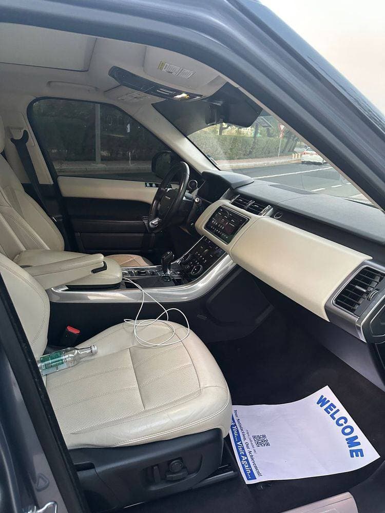 2018 Land Rover Range Rover Sport thumbnail 3