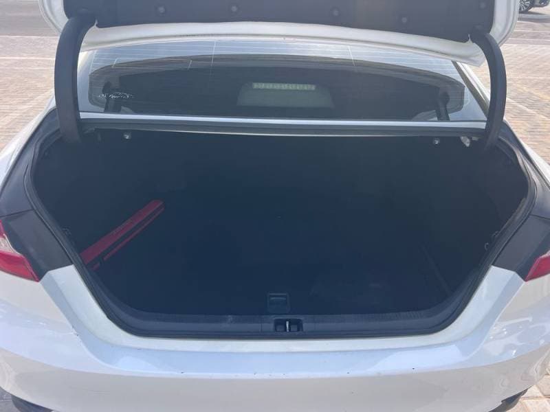 2019 Toyota Camry thumbnail 5