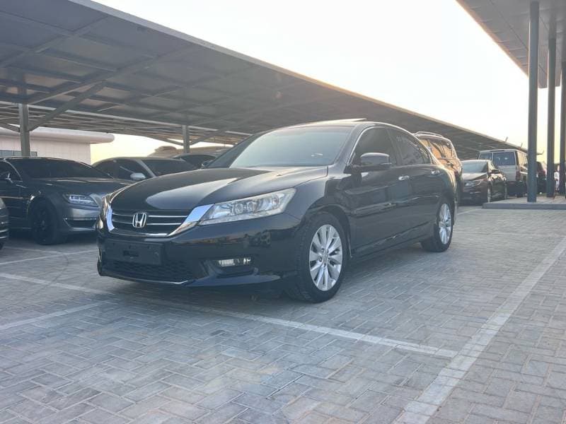 2015 Honda Accord thumbnail 3