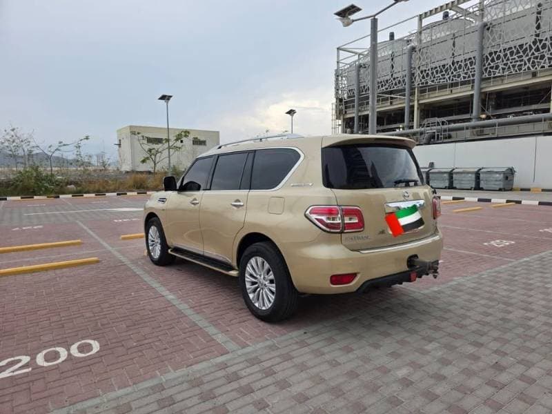 2012 Nissan Patrol thumbnail 6