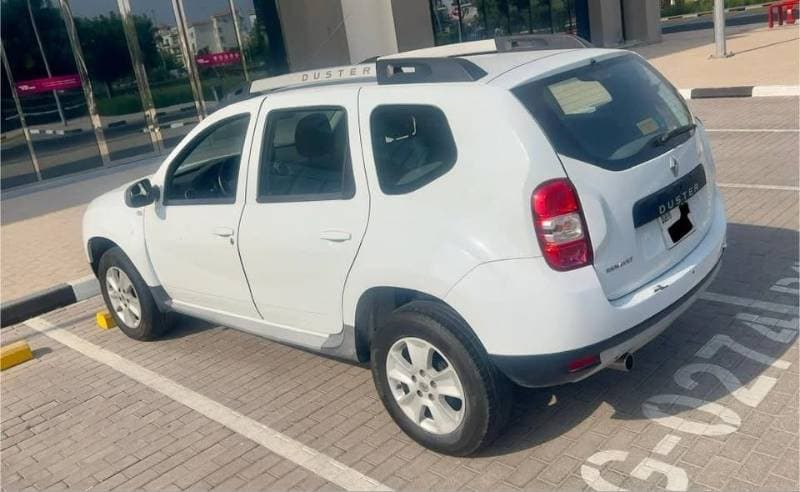 2015 Renault Duster thumbnail 5