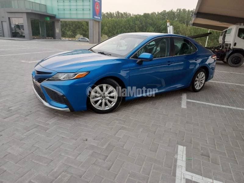 2019 Toyota Camry thumbnail 9