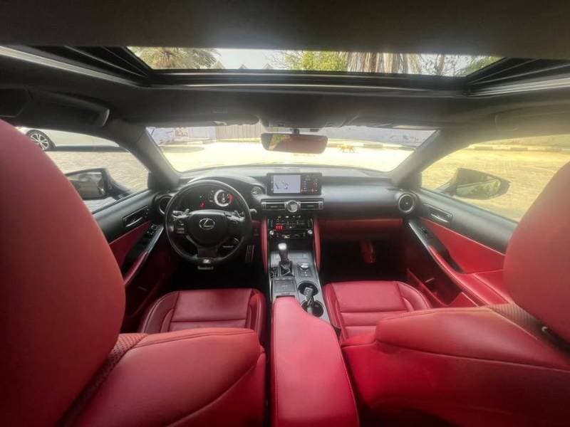 2021 Lexus IS thumbnail 9