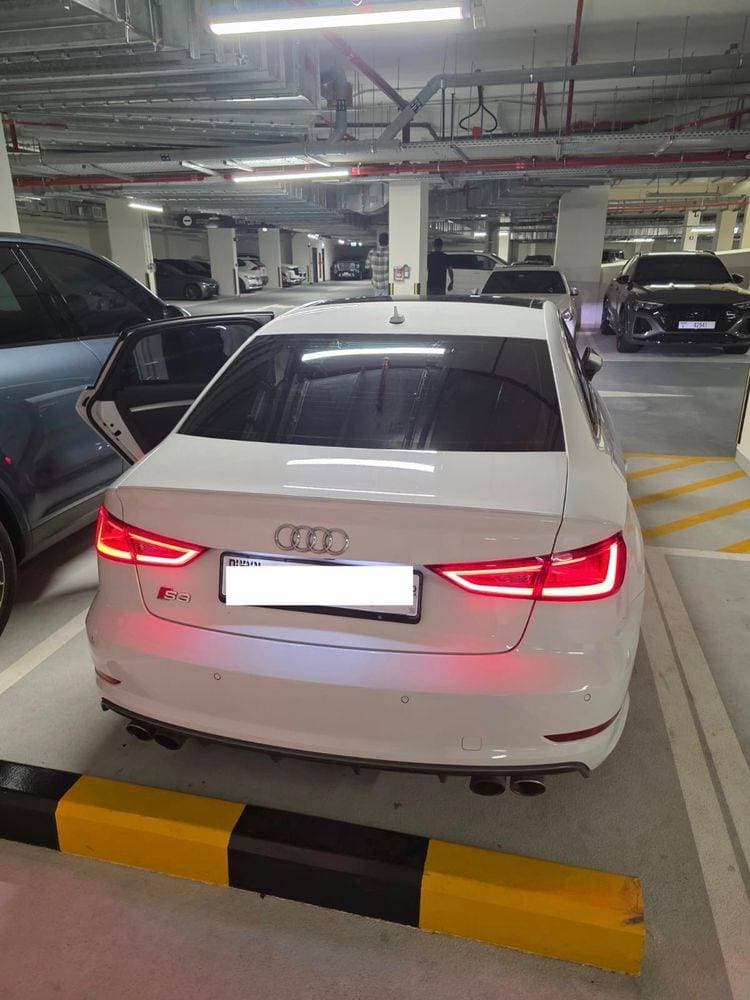 2016 Audi S3 thumbnail 3