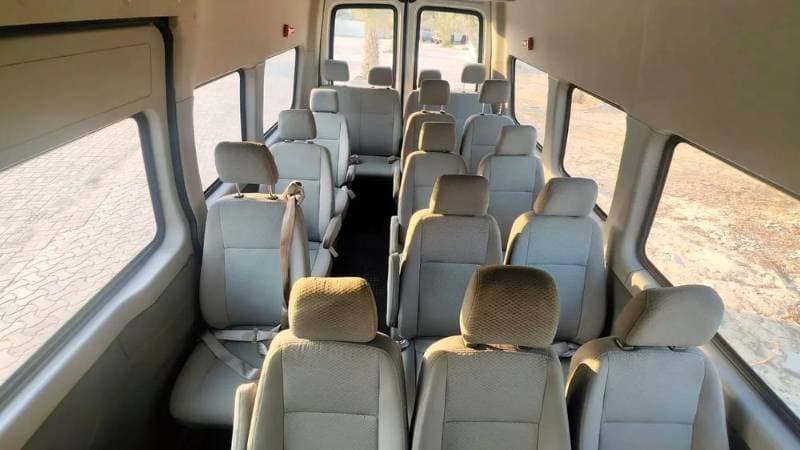 2022 Maxus V80 18-Seater thumbnail 2