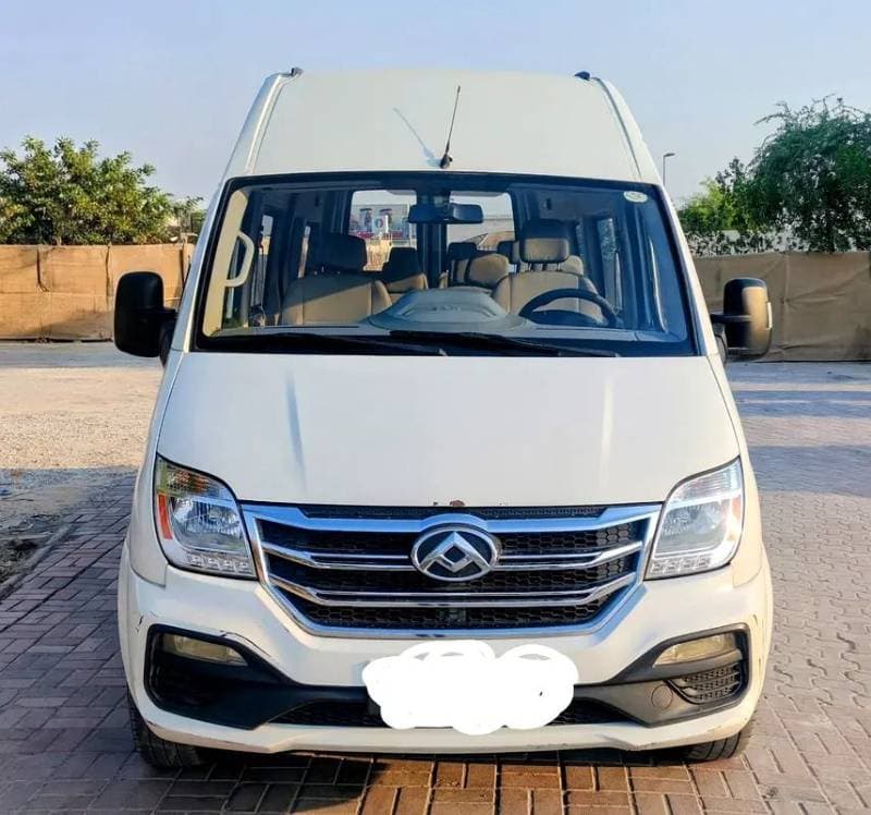 2022 Maxus V80 18-Seater