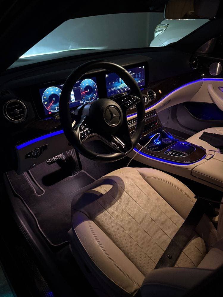 2021 Mercedes-Benz E-Class thumbnail 3