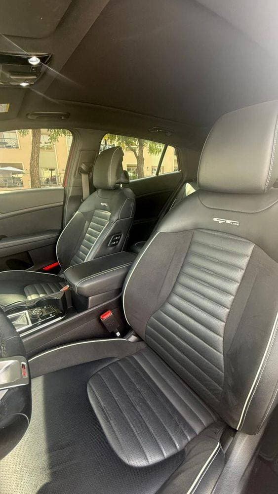 2023 Kia Sportage thumbnail 3