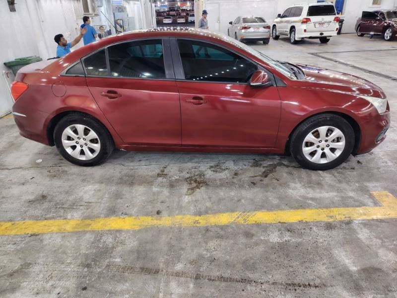 2016 Chevrolet Cruze thumbnail 5