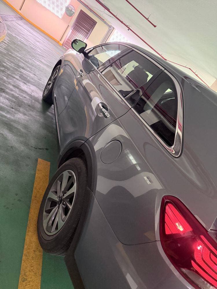 2020 Kia Sorento thumbnail 2