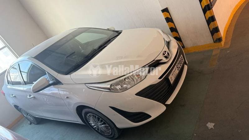 2019 Toyota Yaris thumbnail 4