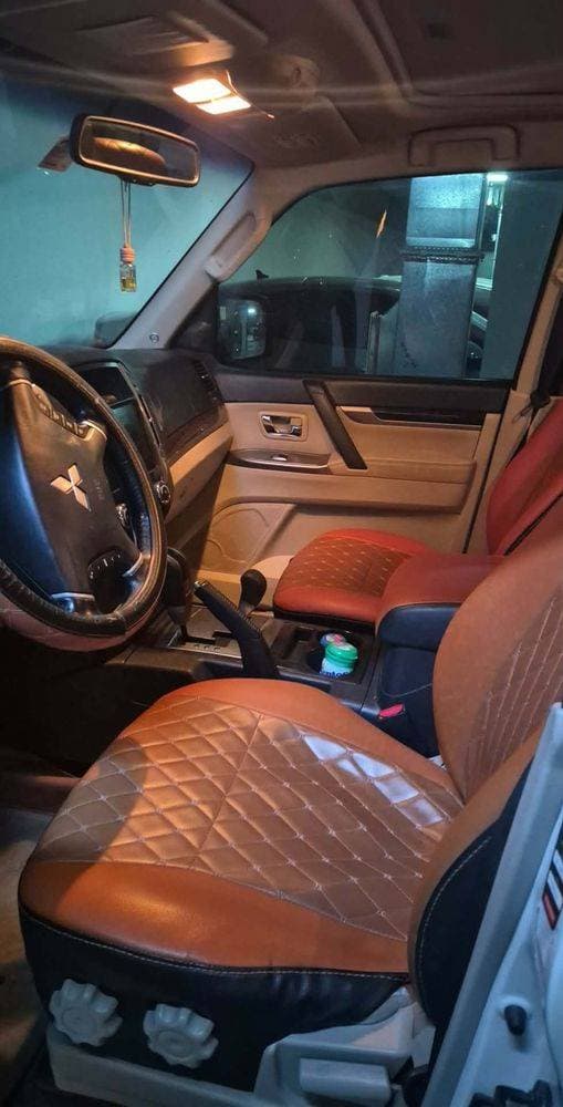 2018 Mitsubishi Pajero thumbnail 2