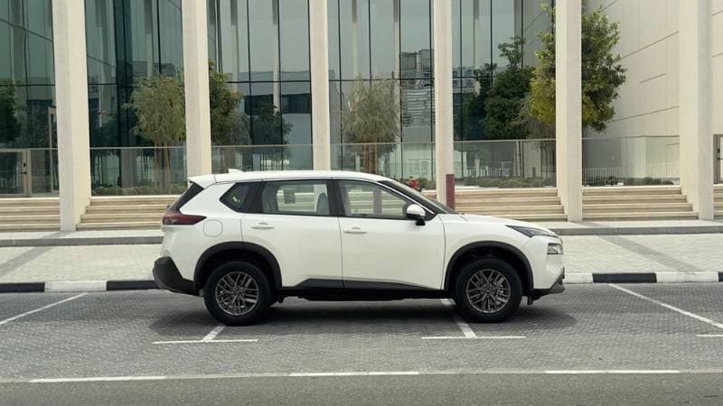 2025 Nissan X-Trail thumbnail 2