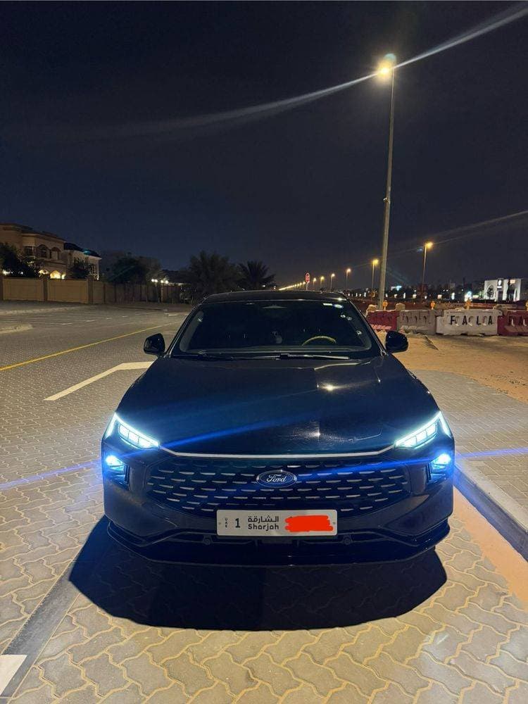 2023 Ford Taurus