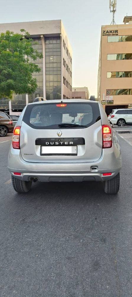 2016 Renault Duster thumbnail 5