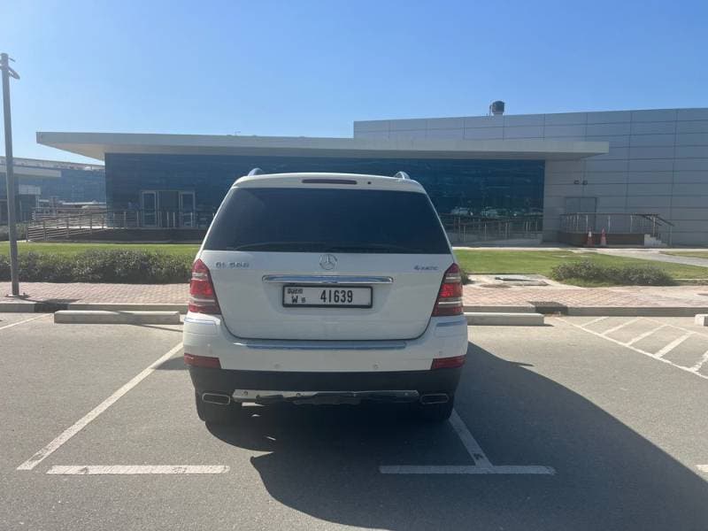 2009 Mercedes-Benz GL-Class thumbnail 5