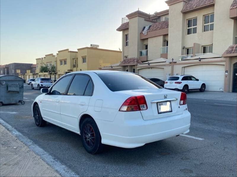 2005 Honda Civic thumbnail 3