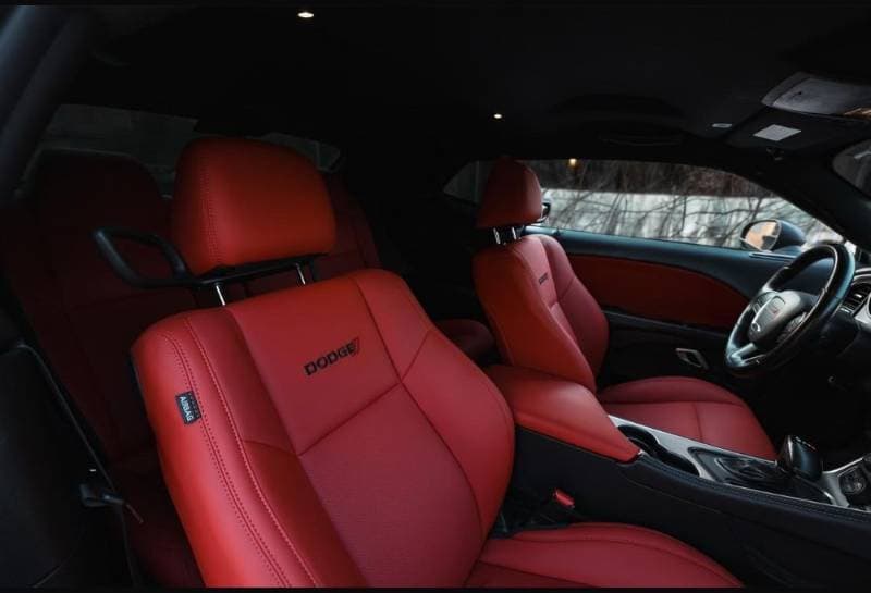 2021 Dodge Challenger thumbnail 5
