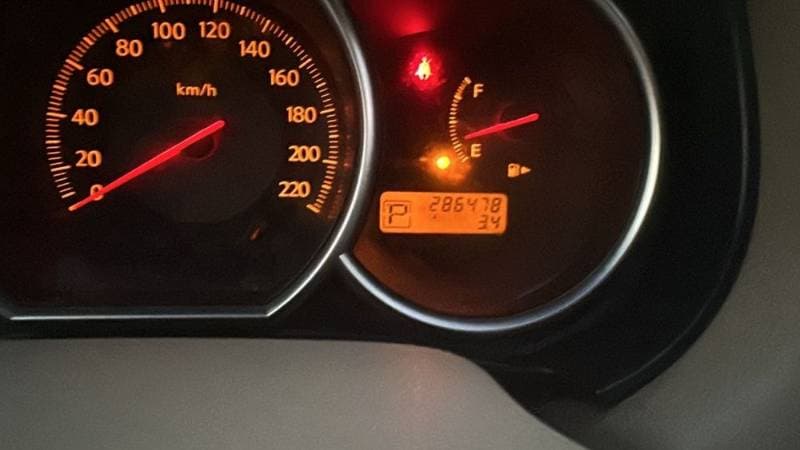 2006 Nissan Tiida thumbnail 5