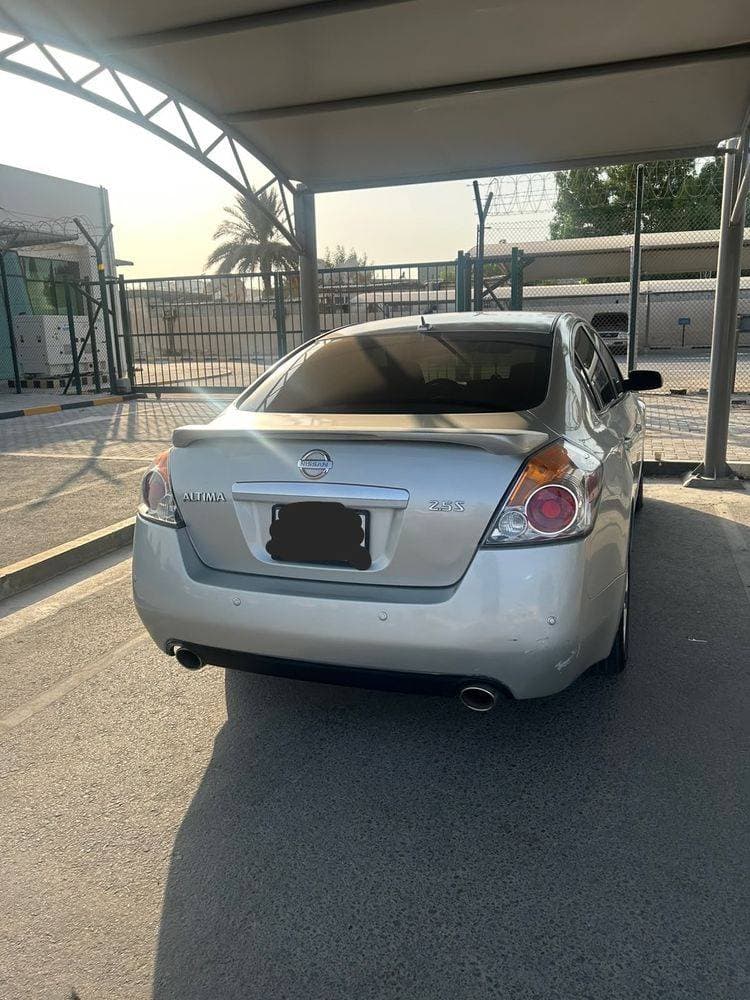 2008 Nissan Altima thumbnail 2