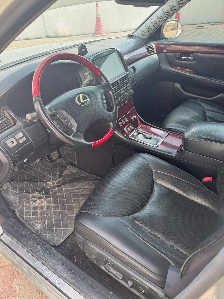 2002 Lexus LS 430 thumbnail 2
