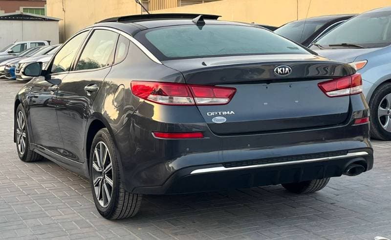 2020 Kia Optima thumbnail 6