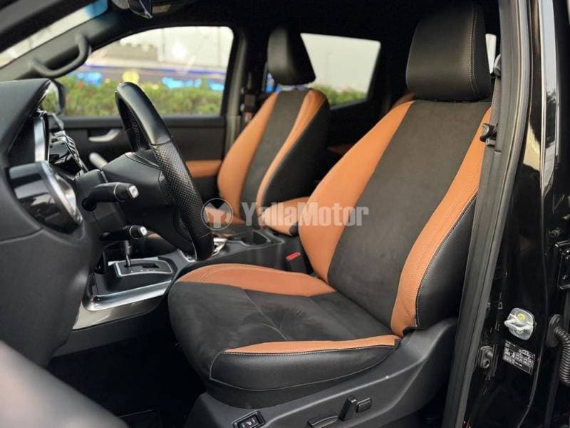 2022 Mercedes-Benz X250d thumbnail 10