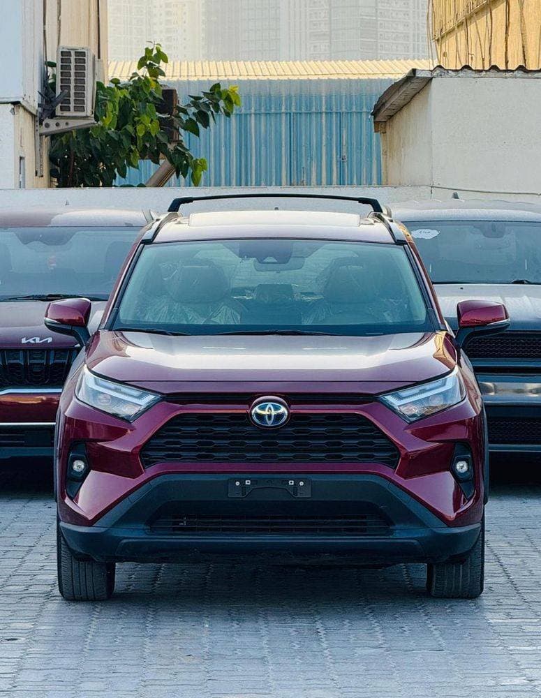 2021 Toyota Rav4 thumbnail 4
