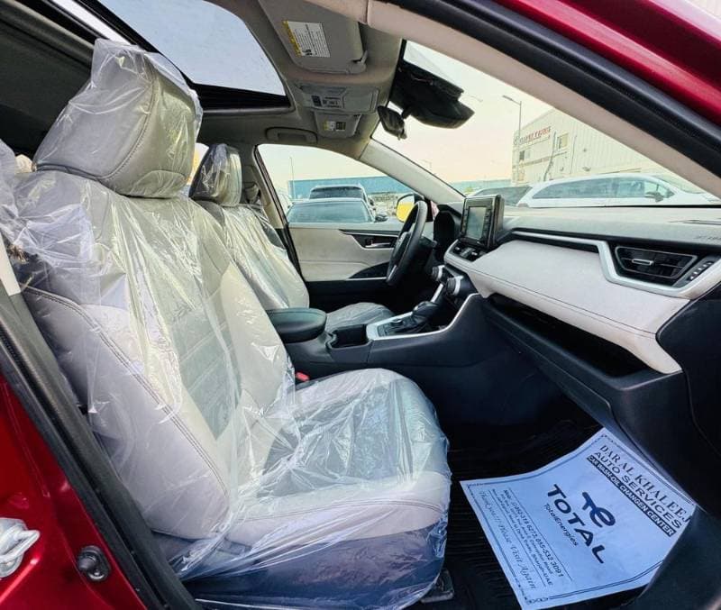 2021 Toyota Rav4 thumbnail 8