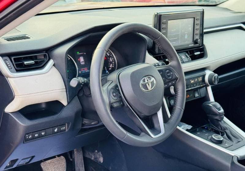 2021 Toyota Rav4 thumbnail 10