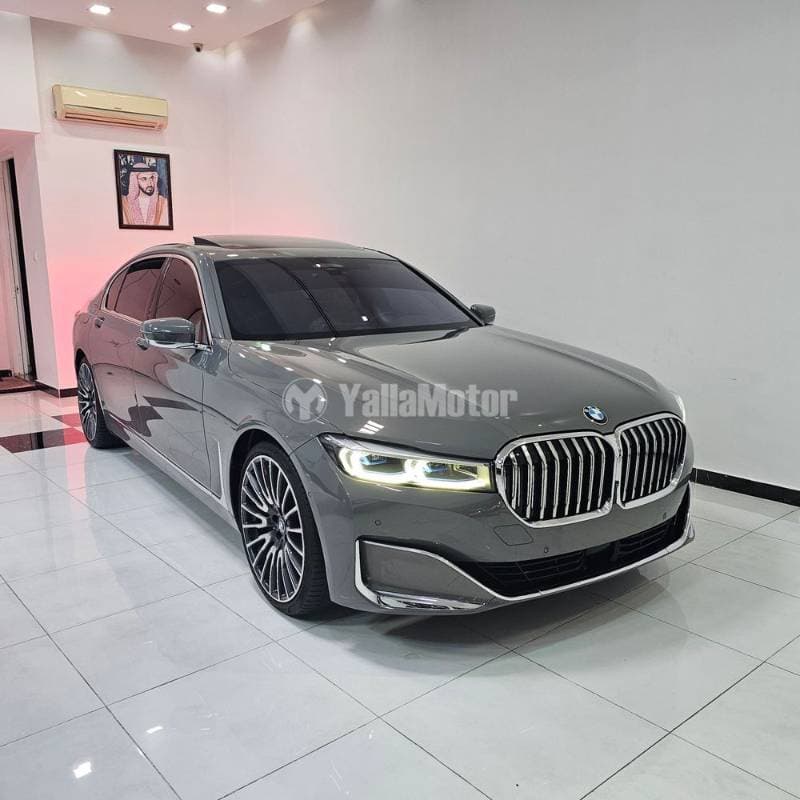 2020 BMW 7 Series thumbnail 9