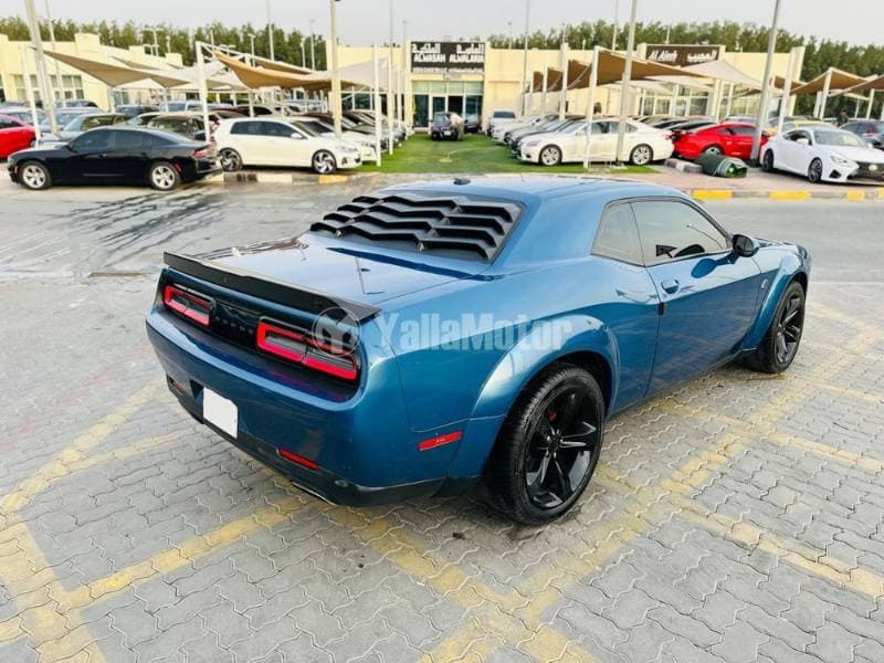 2020 Dodge Challenger thumbnail 5
