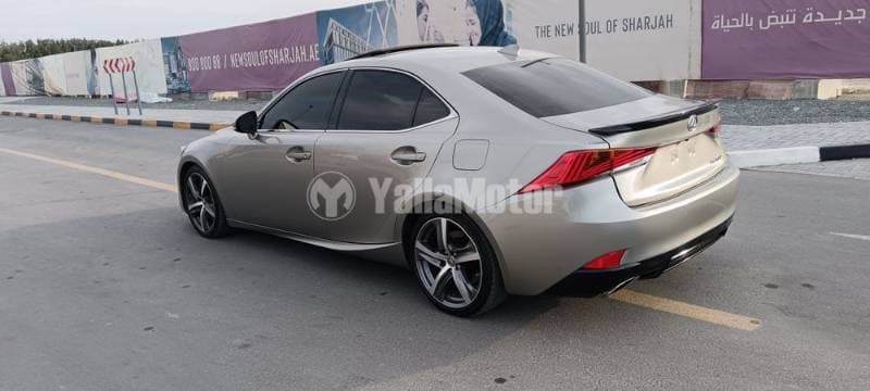 2020 Lexus IS 300 thumbnail 7