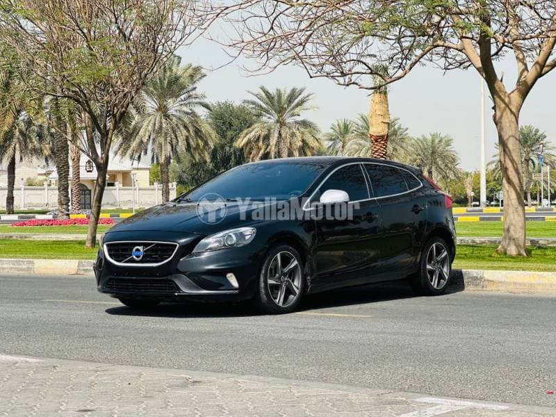 2016 Volvo V40 thumbnail 4