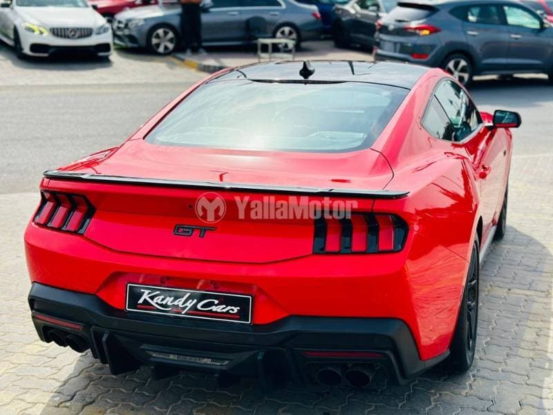 2024 Ford Mustang thumbnail 5