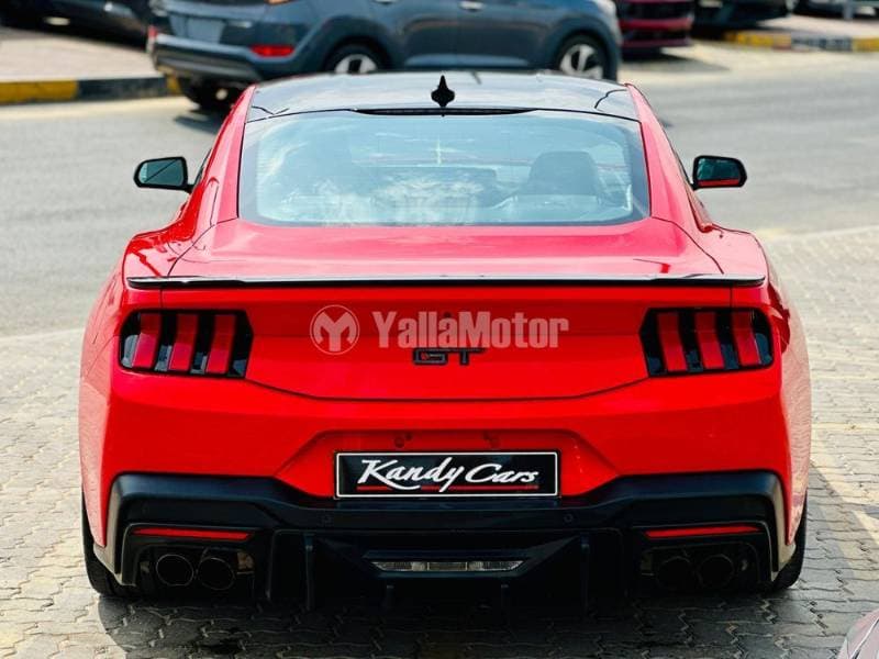 2024 Ford Mustang thumbnail 6