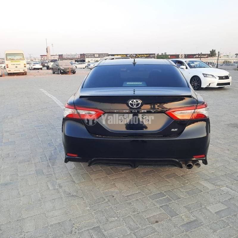 2020 Toyota Camry thumbnail 8