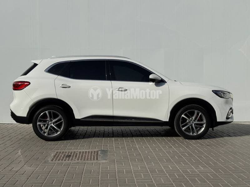 2023 MG HS