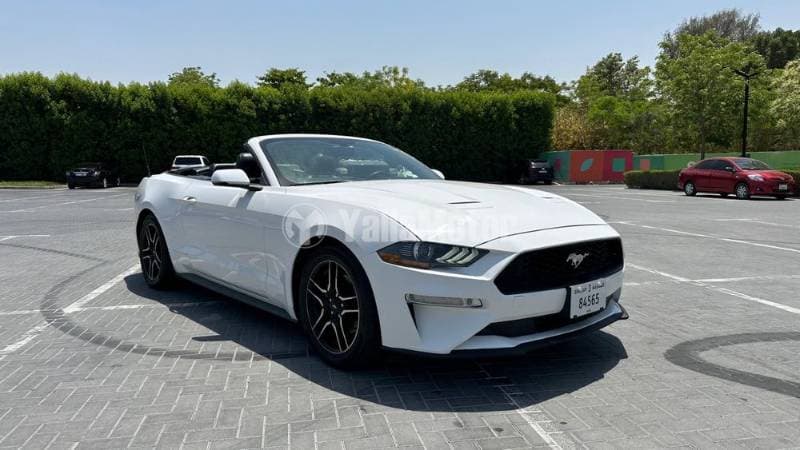 2020 Ford Mustang thumbnail 3