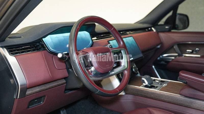 2023 Land Rover Range Rover thumbnail 9