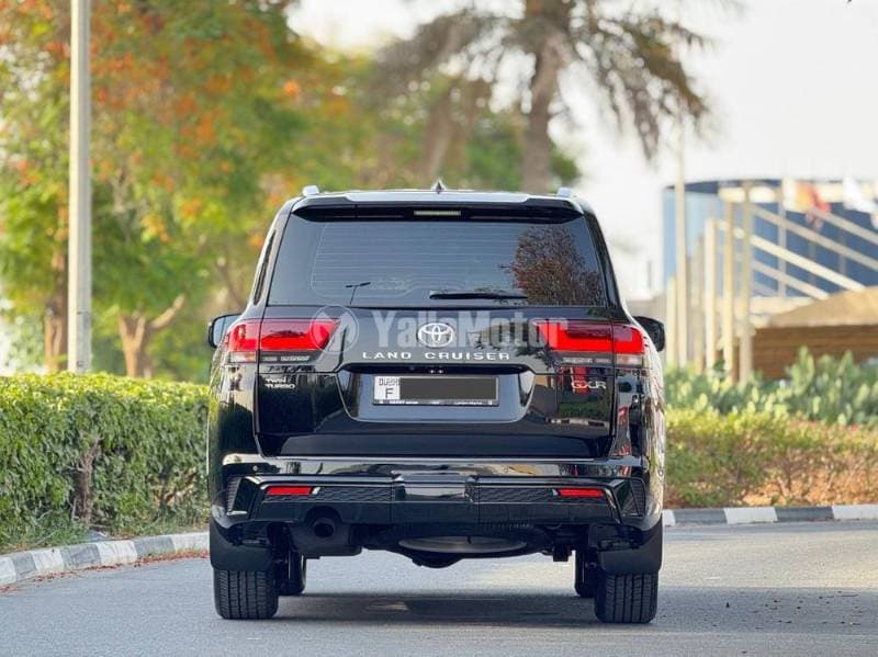 2024 Toyota Land Cruiser thumbnail 7