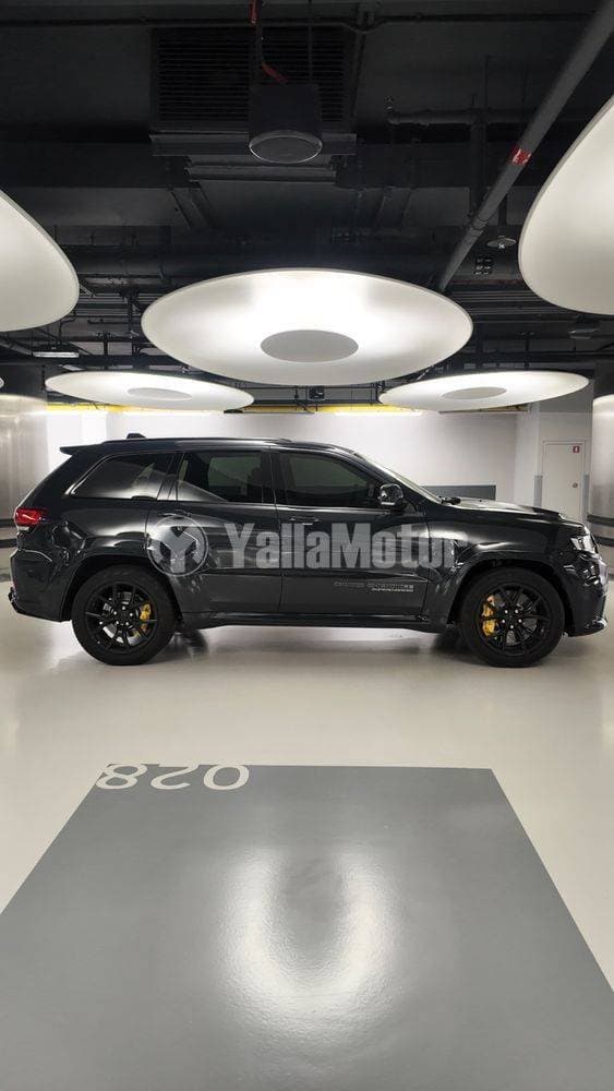 2018 Jeep Grand Cherokee thumbnail 5