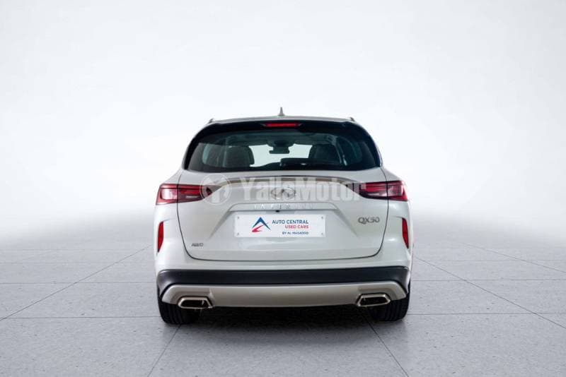 2024 Infiniti QX50 thumbnail 4