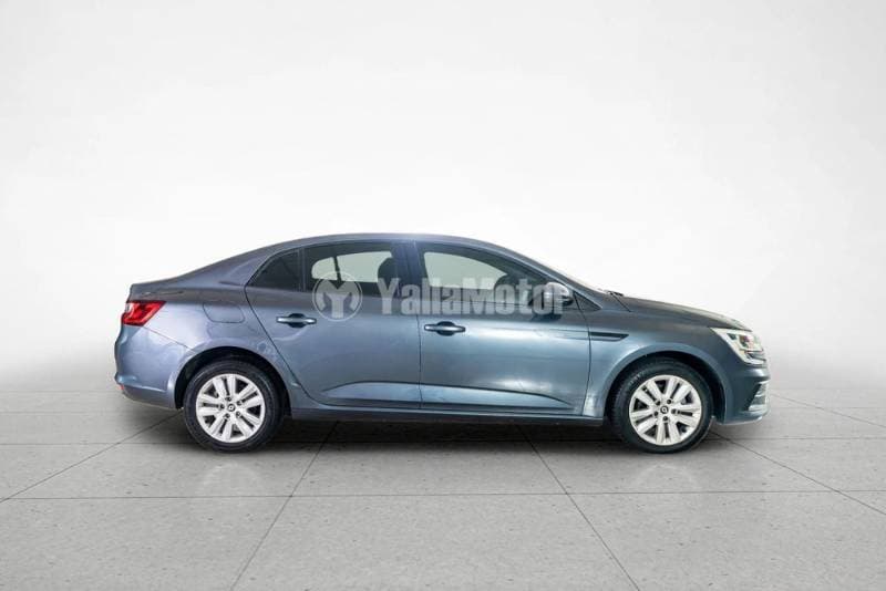 2024 Renault Megane thumbnail 2